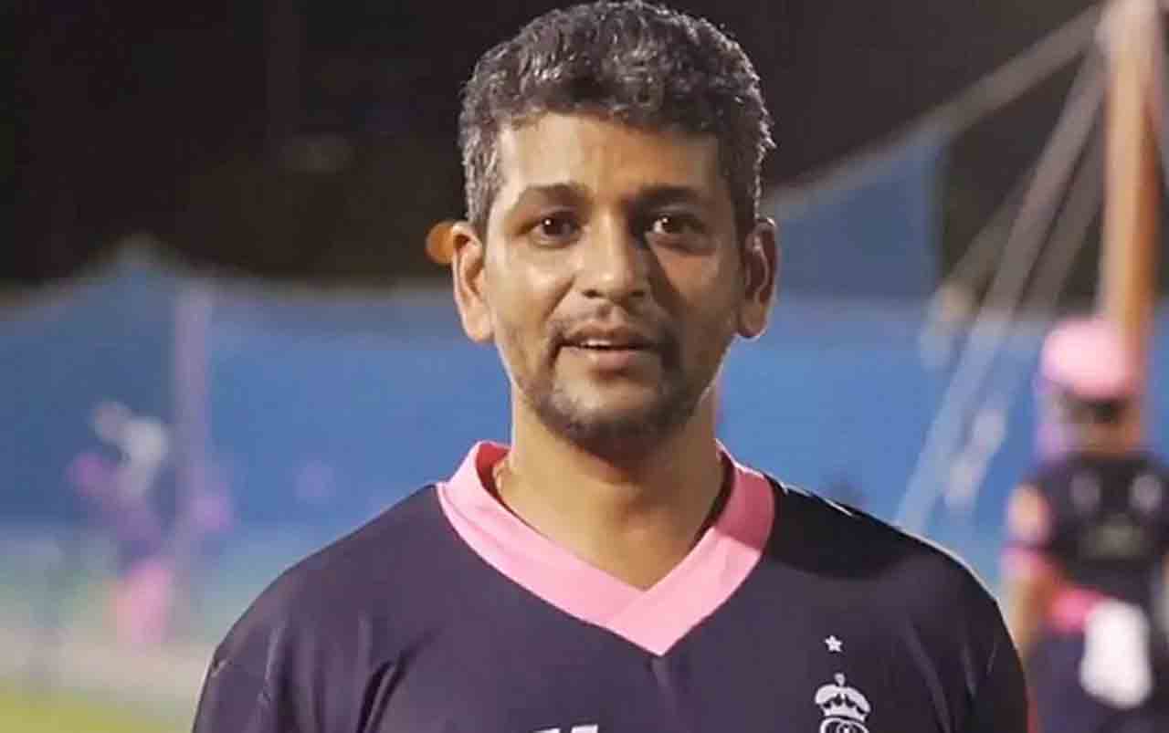 Amol Muzumdar | శాంస‌న్‌ ఒంటిచేత్తో మ్యాచ్ స్వ‌రూపాన్ని మార్చేస్తాడు.. వ‌ర‌ల్డ్ క‌ప్‌లో ఆడించాలి : మ‌జుందార్