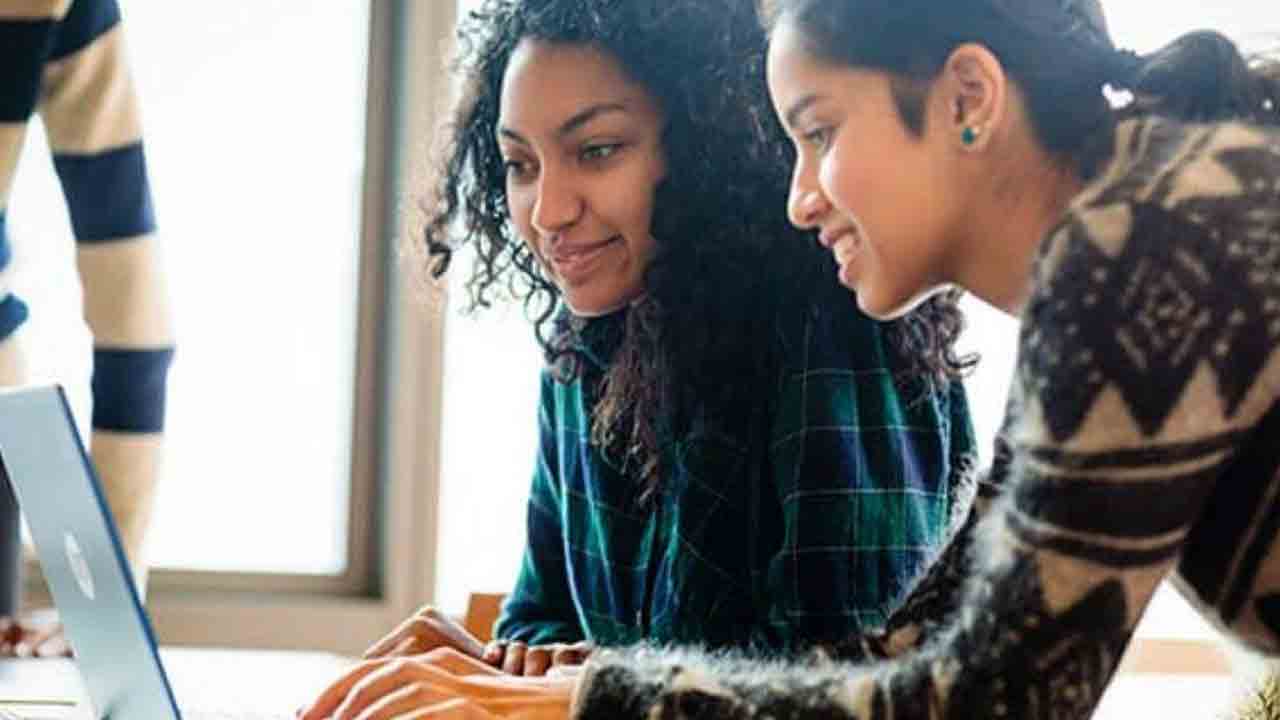 Government Jobs 2023 | ఈ పోస్టులకు దరఖాస్తు చేసుకున్నారా?.. ఎల్లుండే చివ‌రితేదీ