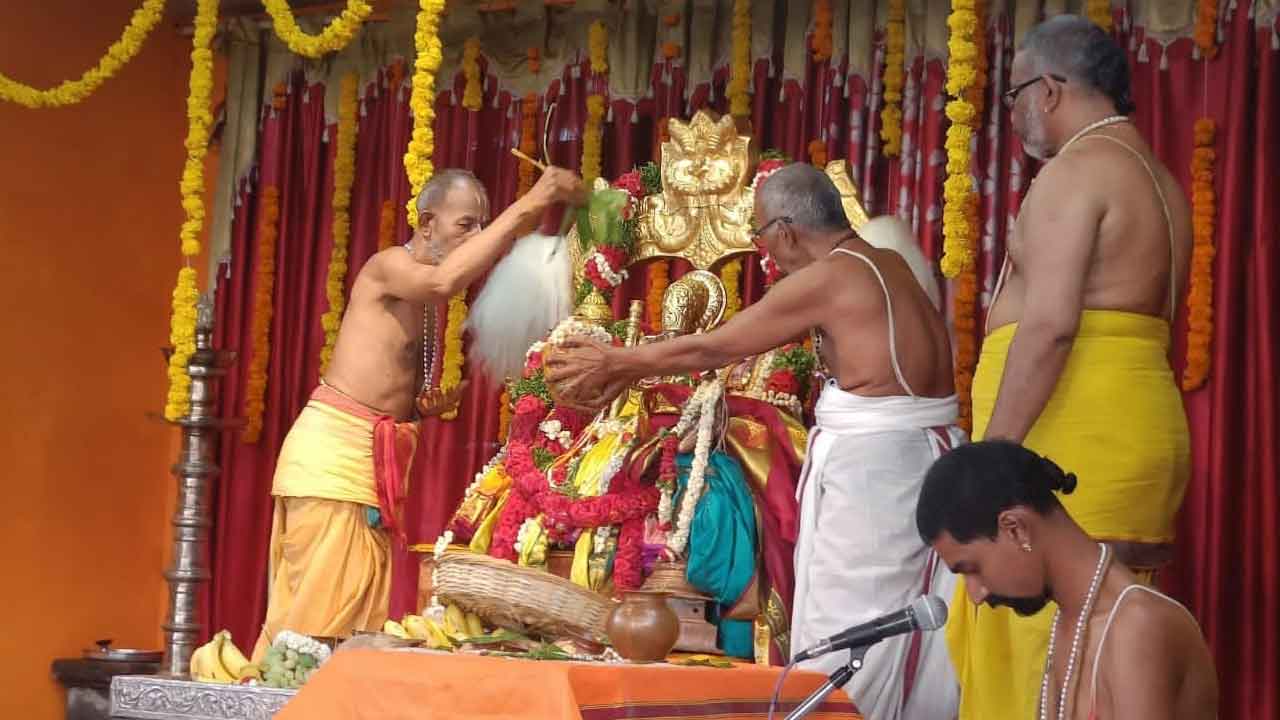 నేత్రపర్వం.. రామయ్య రథోత్సవం