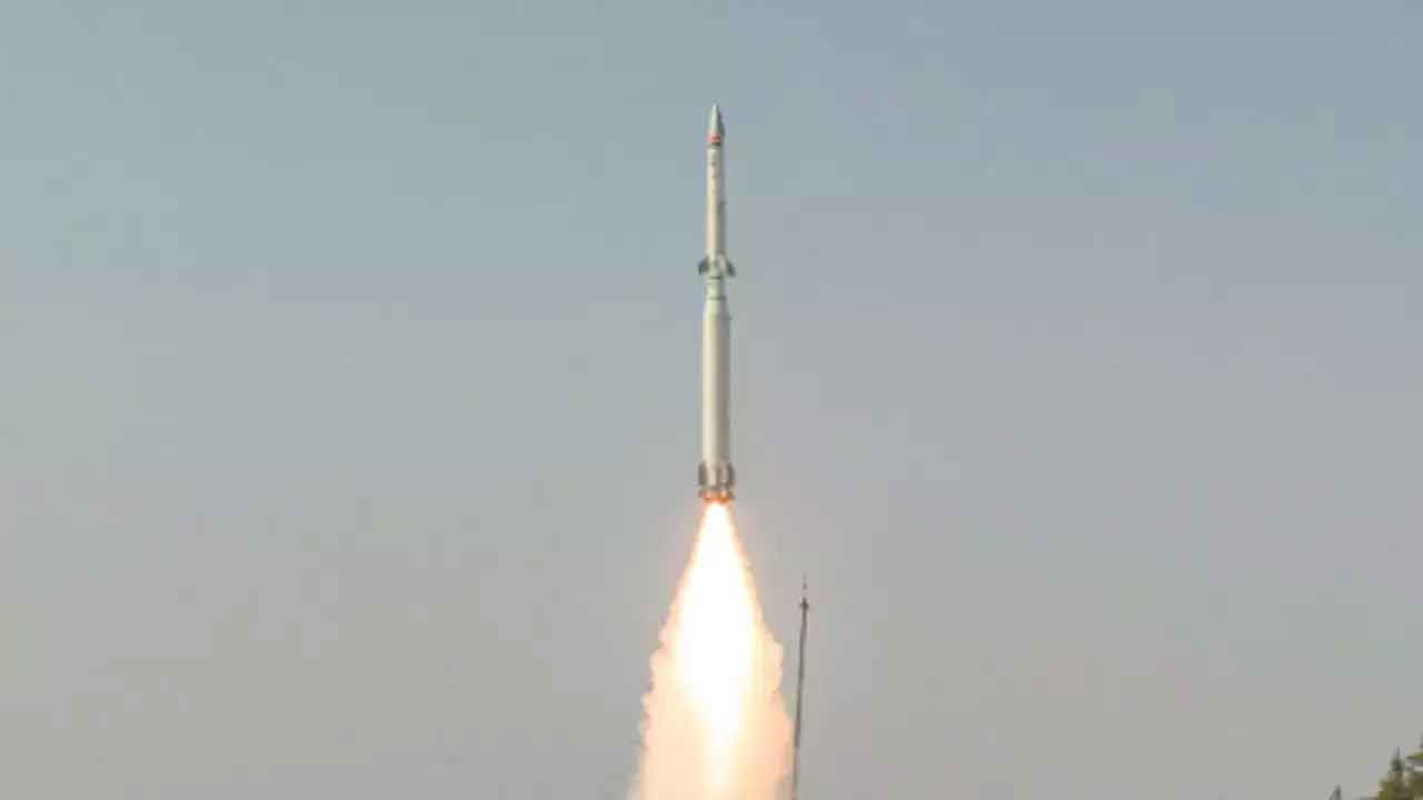బాలిస్టిక్‌ క్షిపణి ప్రయోగం విజయవంతం