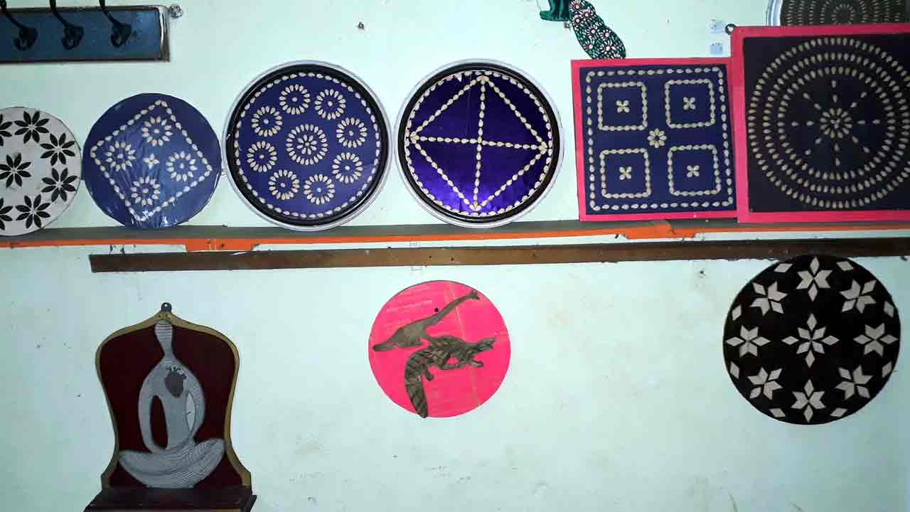 బొమ్మల మాస్టారు!