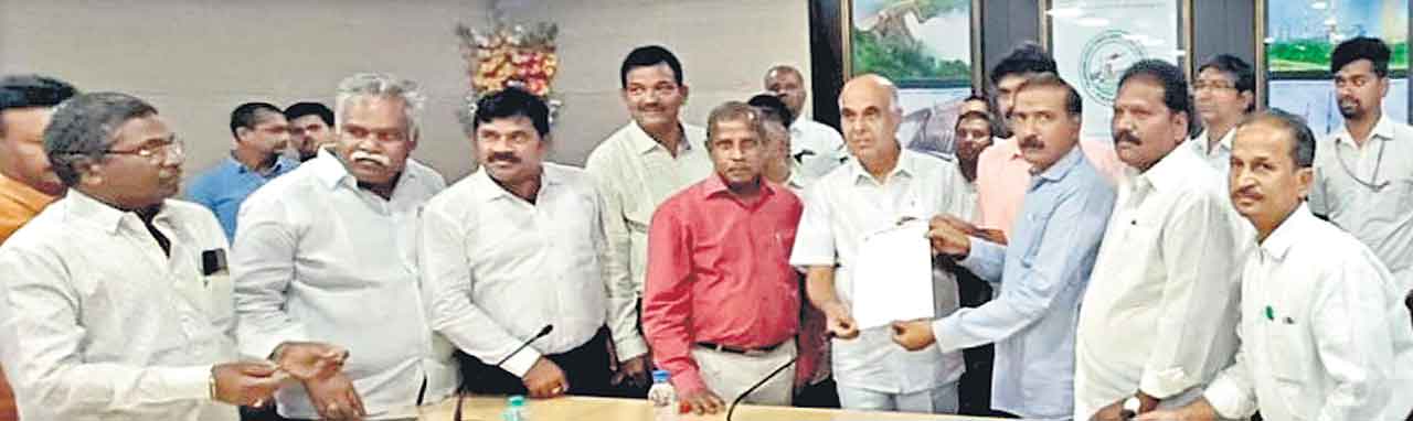 ‘విద్యుత్తు’ ప్రమోషన్లను సమీక్షించాలి