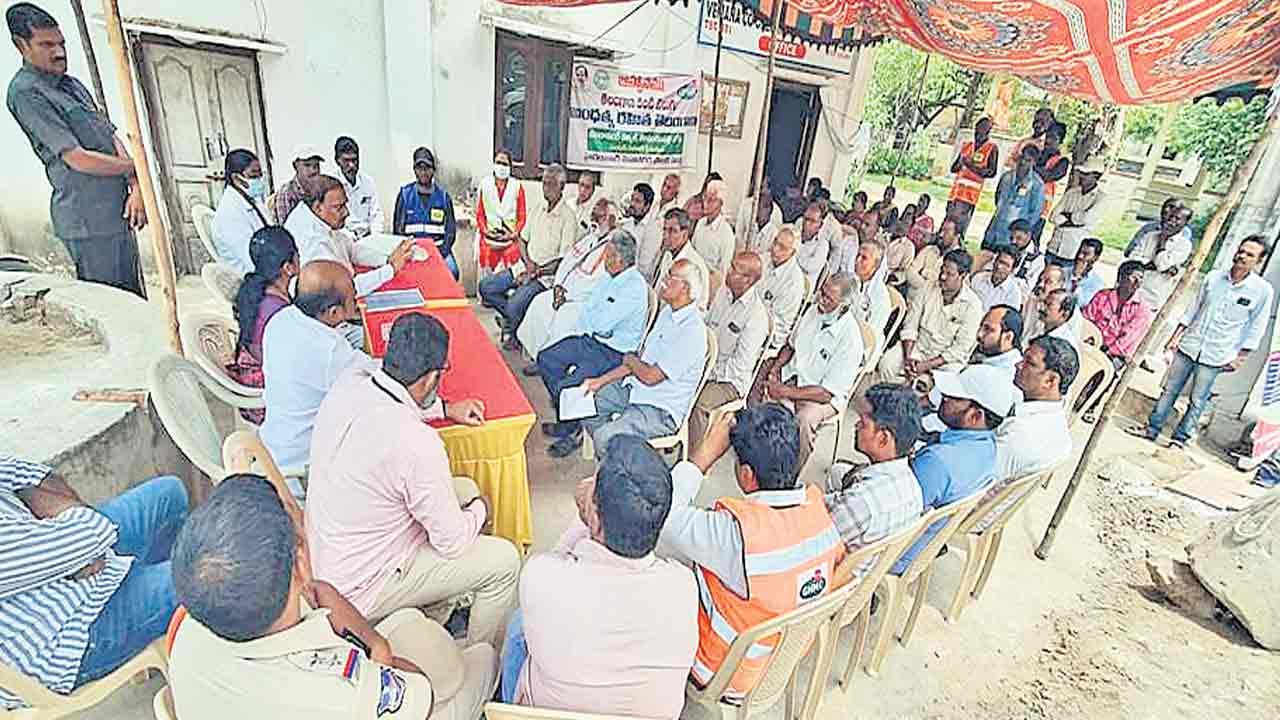 ‘కాలనీ కాంటాక్ట్‌’తో సమస్యల పరిష్కారం