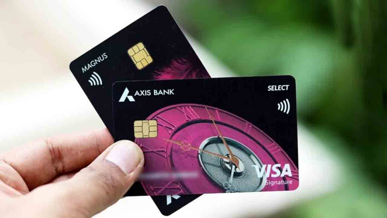 Credit Card | కస్టమర్‌ క్రెడిట్ కార్డు బ్లాక్‌.. యాక్సిస్‌ బ్యాంకుకు 10వేల జరిమానా
