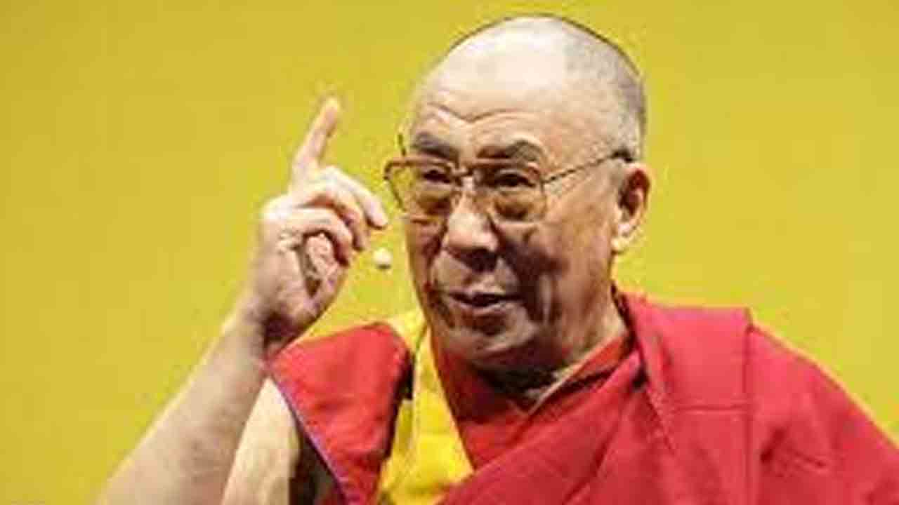 బాలుడికి దలైలామా క్షమాపణలు