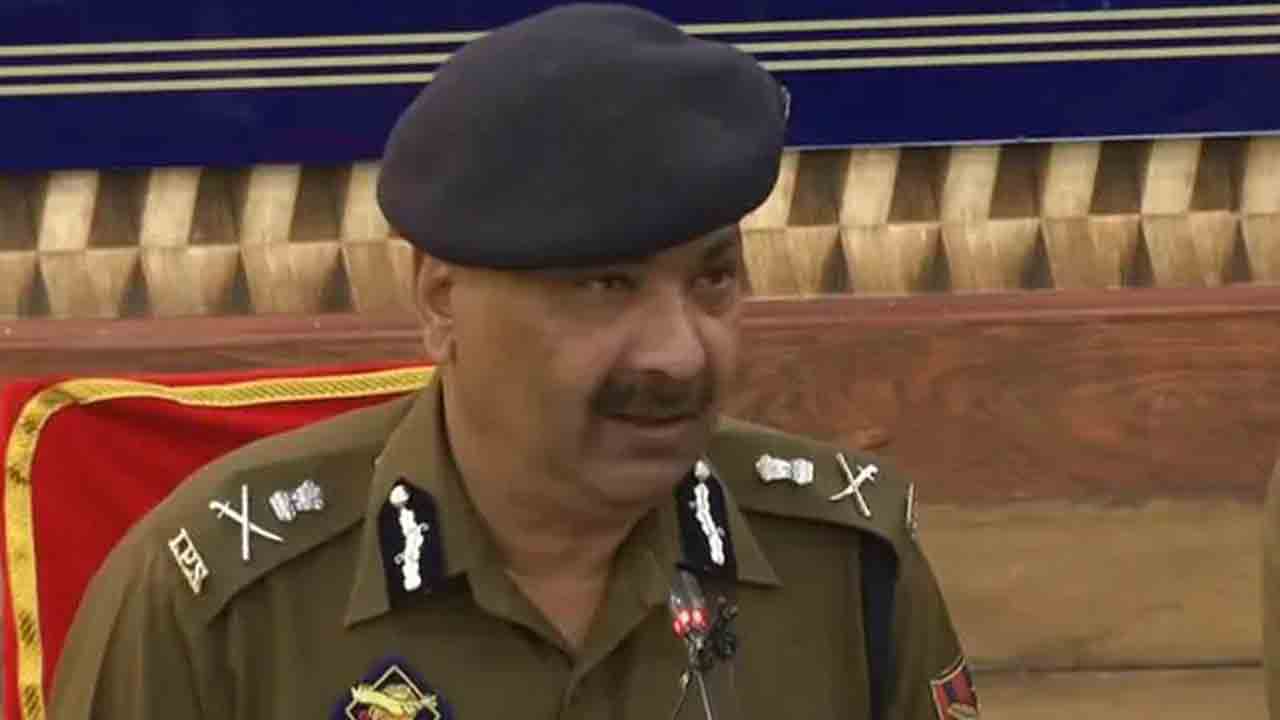 Jammu Kashmir | జ‌మ్మూ క‌శ్మీర్‌లో త‌గ్గుతున్న ఉగ్ర‌వాదులు.. డీజీపీ దిల్‌బాగ్ సింగ్ వెల్ల‌డి