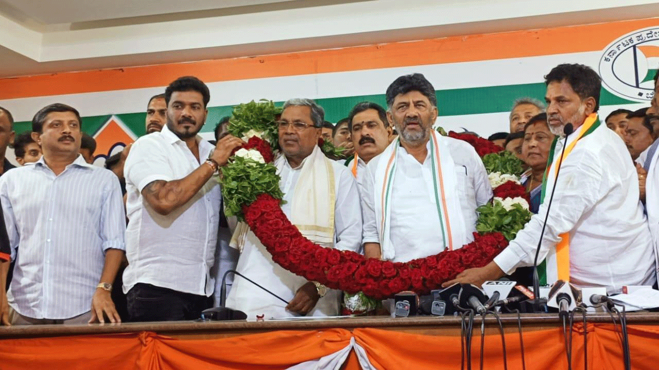 Karnataka Assembly Elections | ఎన్నిక‌ల ప్ర‌చారానికి ముందు ఎల్‌పీజీ ధ‌ర‌ల మంట‌పై కాంగ్రెస్ నిర‌స‌న‌