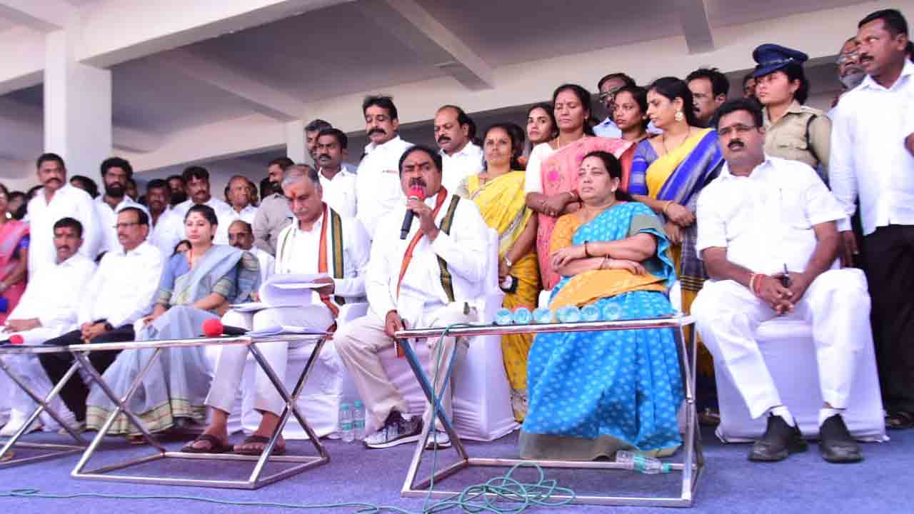 Errabelli Dayaker rao | మిష‌న్ భ‌గీర‌థ‌కు నిధులేవి..? కేంద్రాన్ని నిల‌దీసిన మంత్రి ఎర్ర‌బెల్లి ద‌యాక‌ర్ రావు