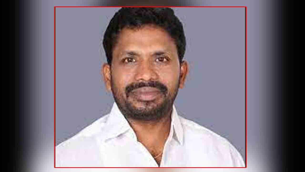 TCMSIDC Chairman | వీధి రౌడీల్లా ఏపీ మంత్రుల తీరు : టీఎస్‌ఎంఎస్‌డీసీ చైర్మన్‌ ఎర్రోళ్ల ఆగ్రహం