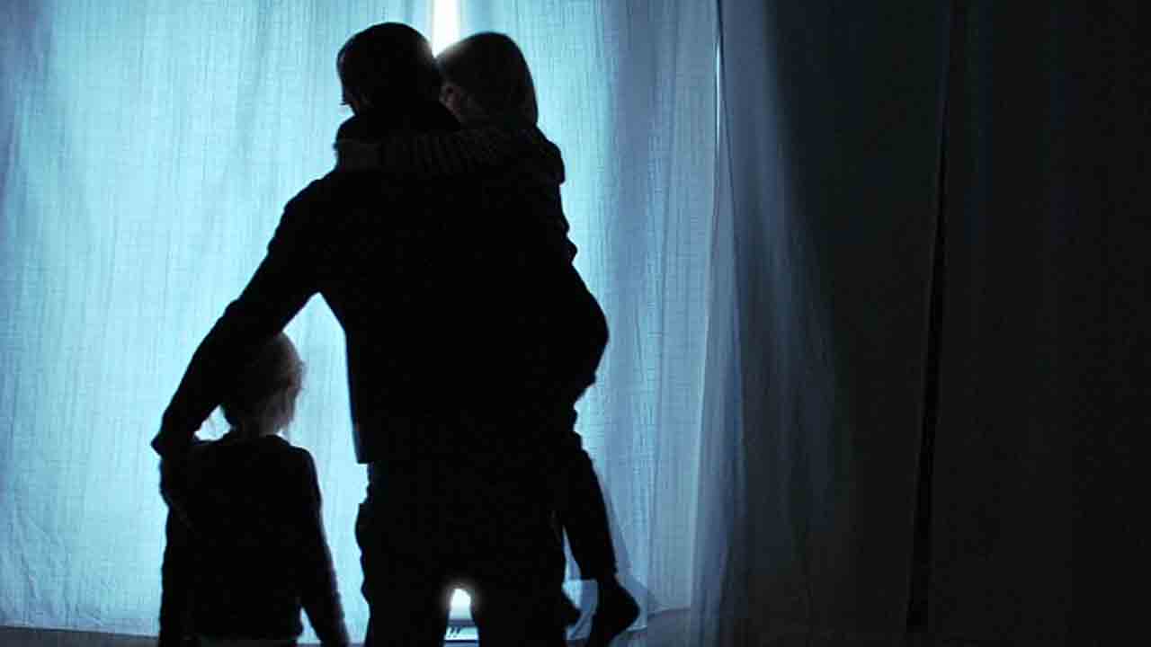 Jangaon | భార్యపై కోపంతో కూతుళ్లకు విషమిచ్చిన తండ్రి.. జనగామలో దారుణం