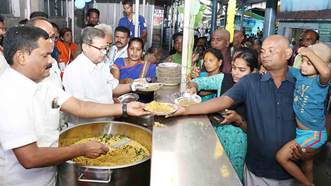 Tirumala | తిరుమలలో సామాన్య భక్తుల కోసం మరో ఫుడ్ కౌంటర్ ప్రారంభం
