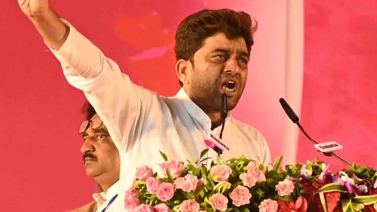 CM KCR | కేసీఆర్‌ తప్ప మాకు మరో నాయకుడు లేడు.. బీఆర్‌ఎస్‌ సభలో కన్నాడ్‌ మాజీ ఎమ్మెల్యే హర్షవర్ధన్‌