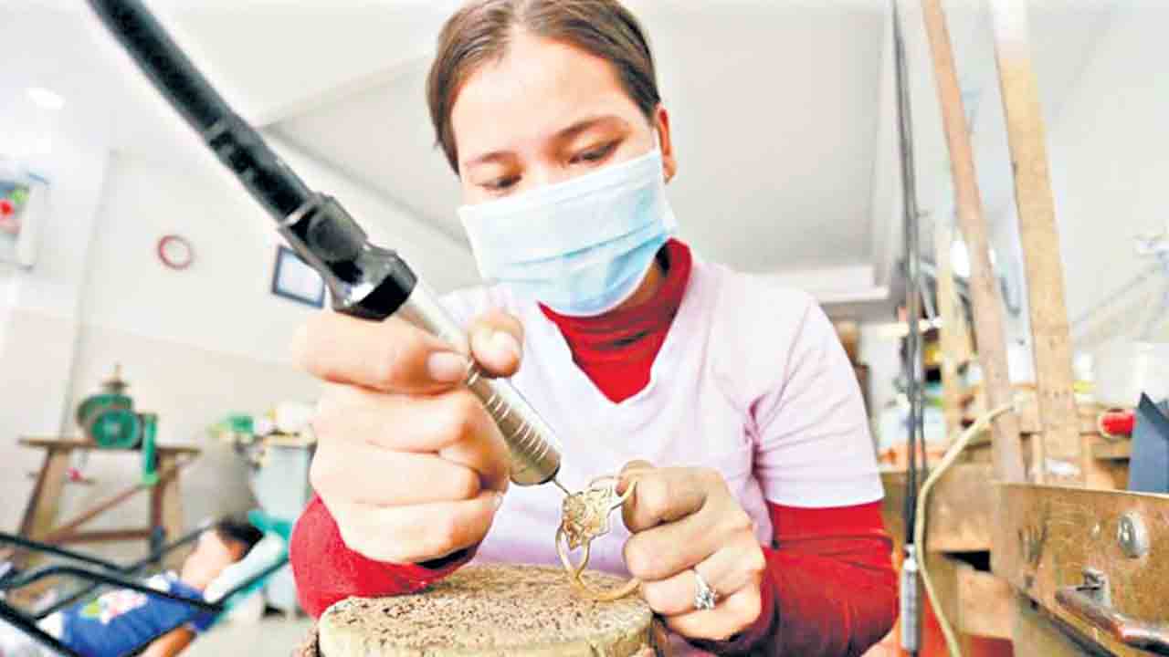 బుల్లెట్‌ నగలు