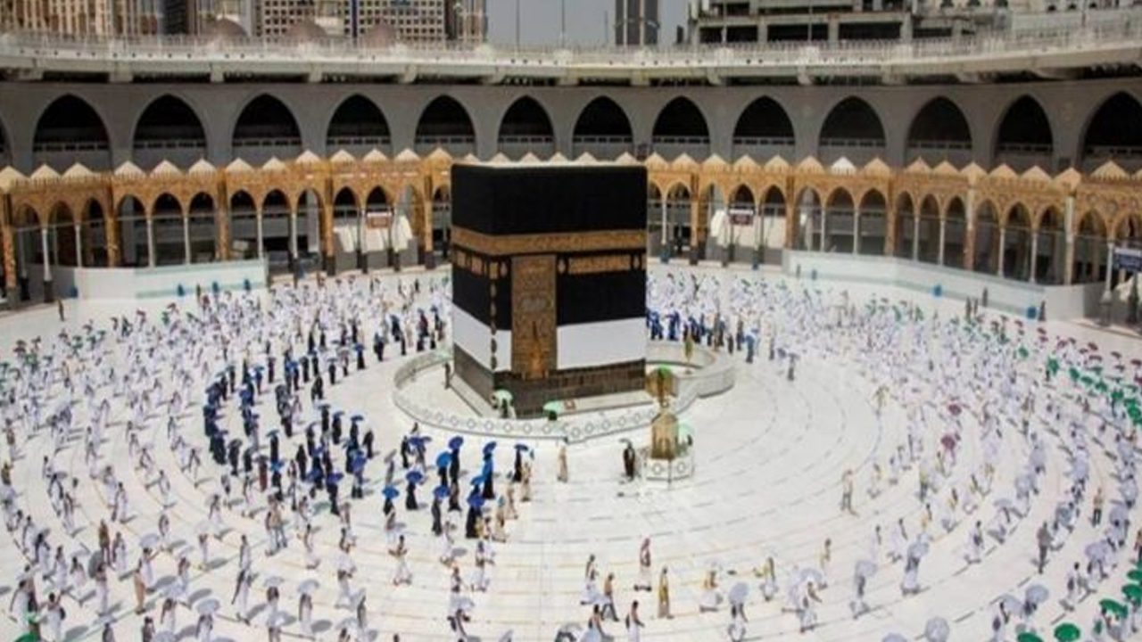 హజ్‌యాత్రికుల సహాయకుల ఎంపిక