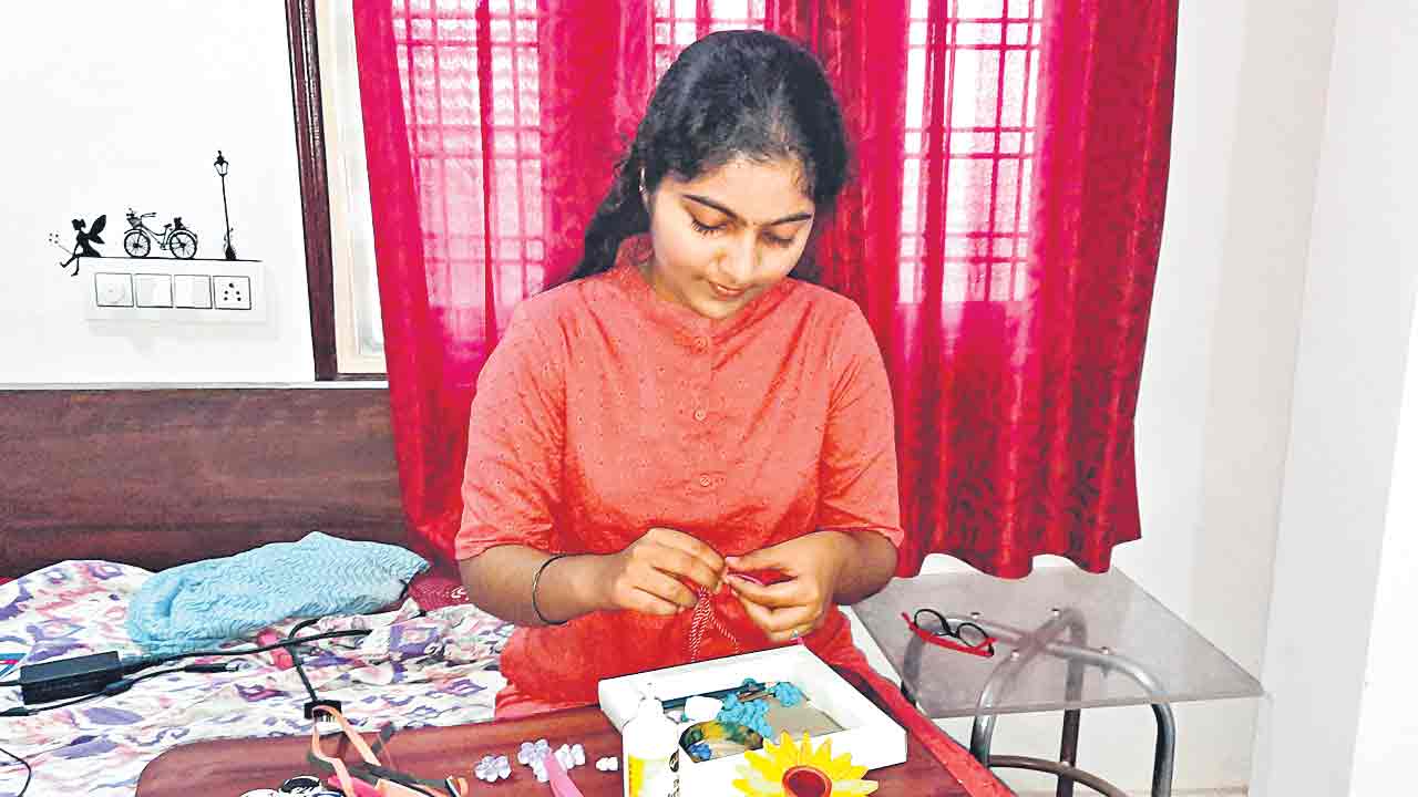 హర్షిణి ప్రతిభ అద్భుతం