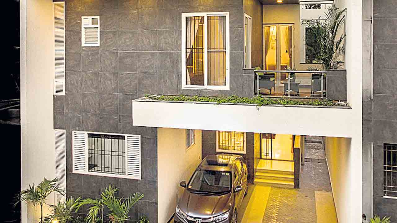 Bangalore | డబుల్‌ బెడ్రూం కిరాయి 50 వేలు.. బెంగళూరులో భారీగా పెరిగిన ఇంటి అద్దెలు