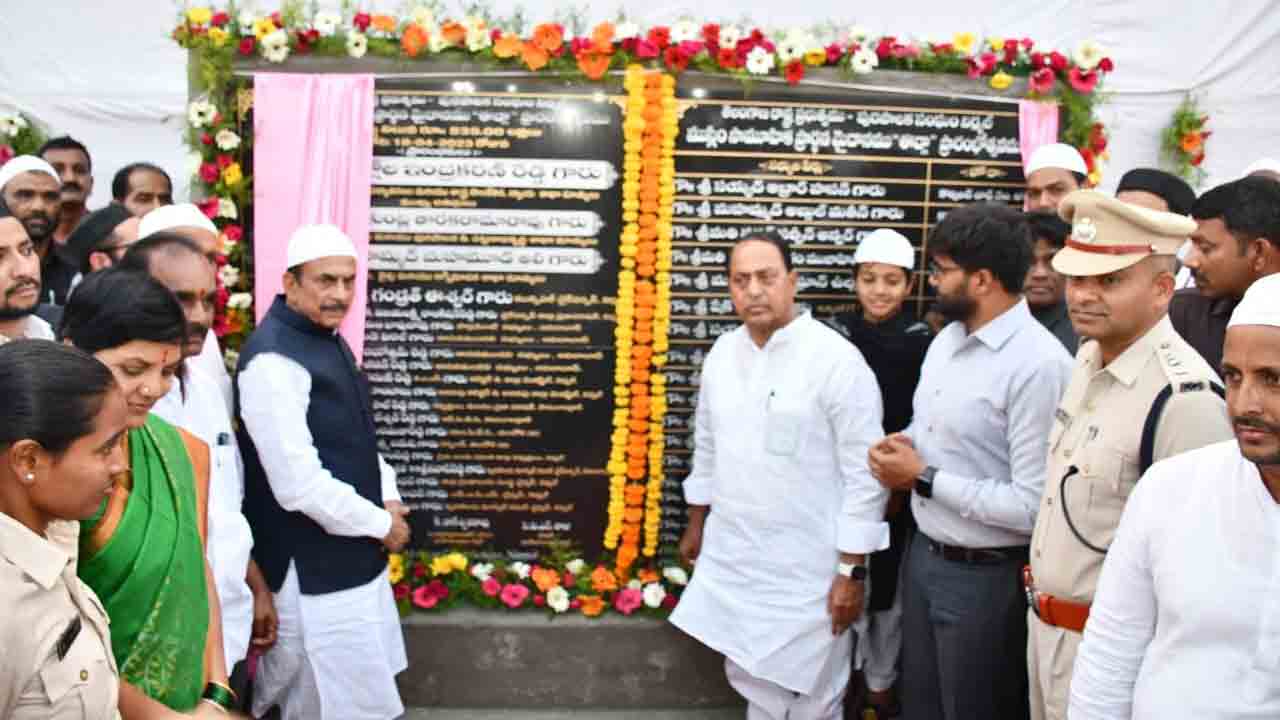 KCR | కేసీఆర్ పాల‌న‌లో అన్ని మ‌తాల‌కు స‌మప్రాధాన్యం : మంత్రి మ‌హ‌ముద్ అలీ