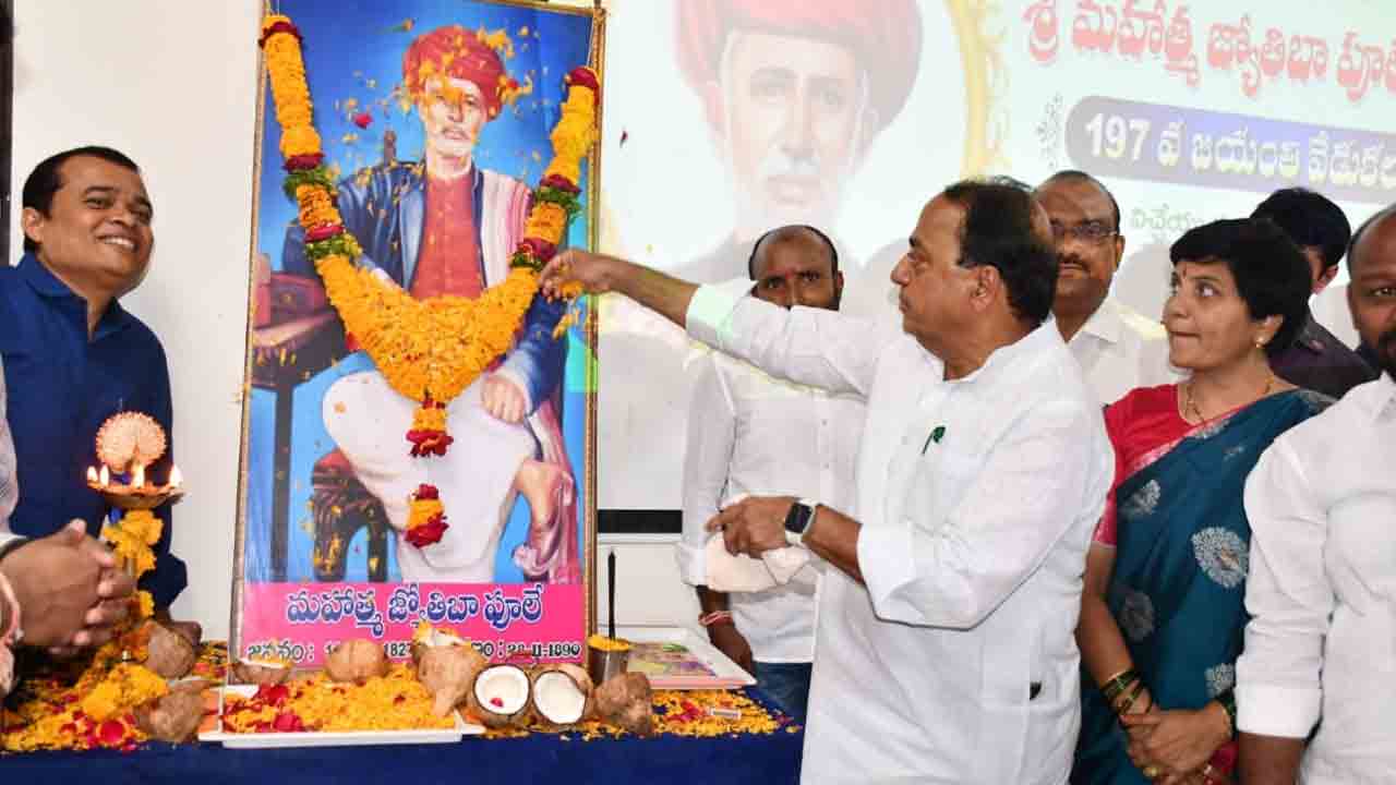 Indrakaran Reddy | మహాత్మా జ్యోతిబా ఫూలే సేవలు మరువలేనివి : మంత్రి ఇంద్ర‌క‌ర‌ణ్ రెడ్డి