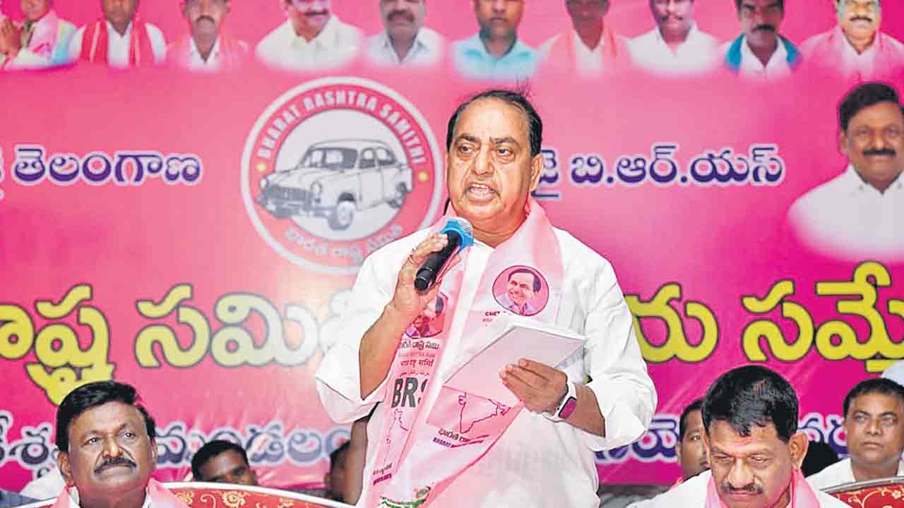 కేసీఆర్‌ వల్లే తెలంగాణకు అగ్రస్థానం