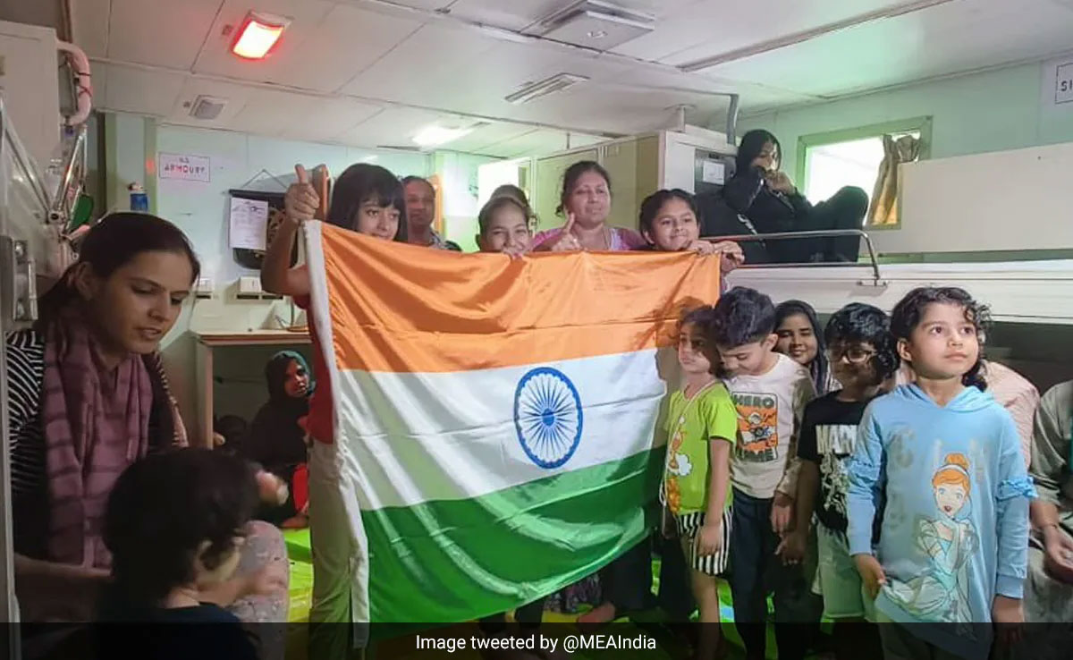 Operation Kaveri: సుడాన్ నుంచి యుద్ధ‌నౌక‌లో బ‌య‌లుదేరిన 278 మంది భార‌తీయులు