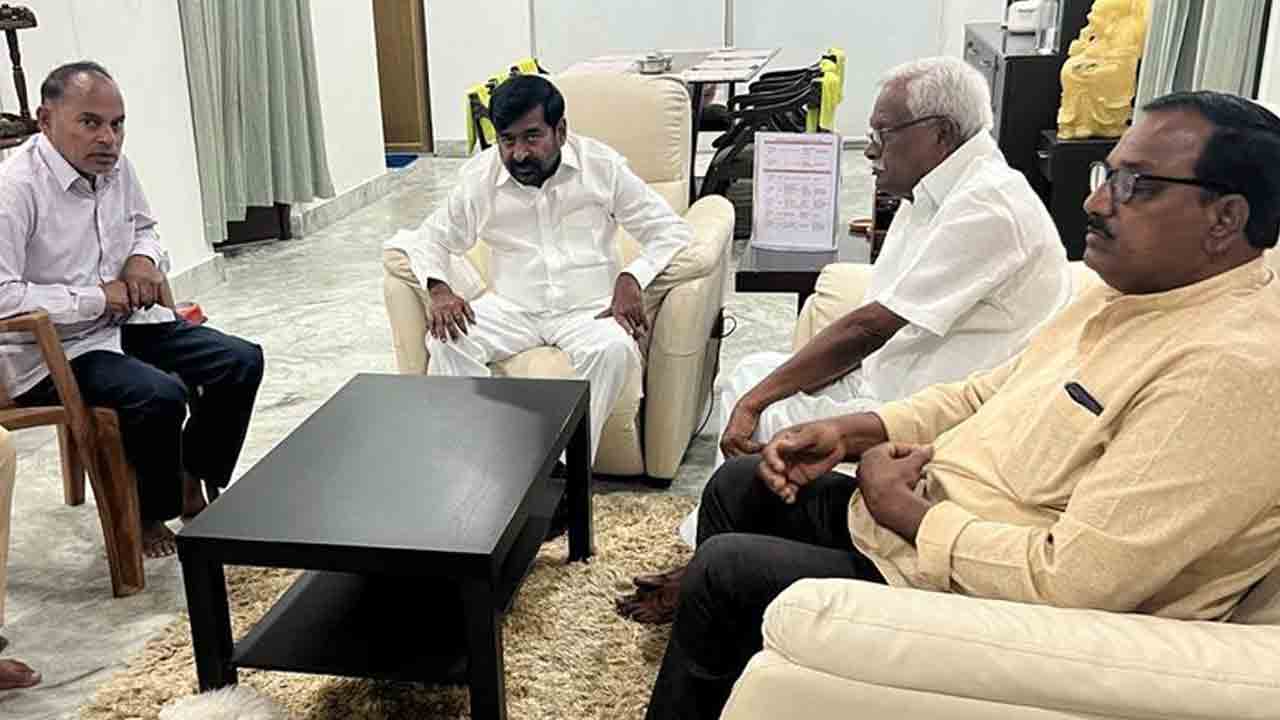 పేదల అభ్యున్నతికి సీఎం కేసీఆర్‌ పథకాలు తోడ్పాటు