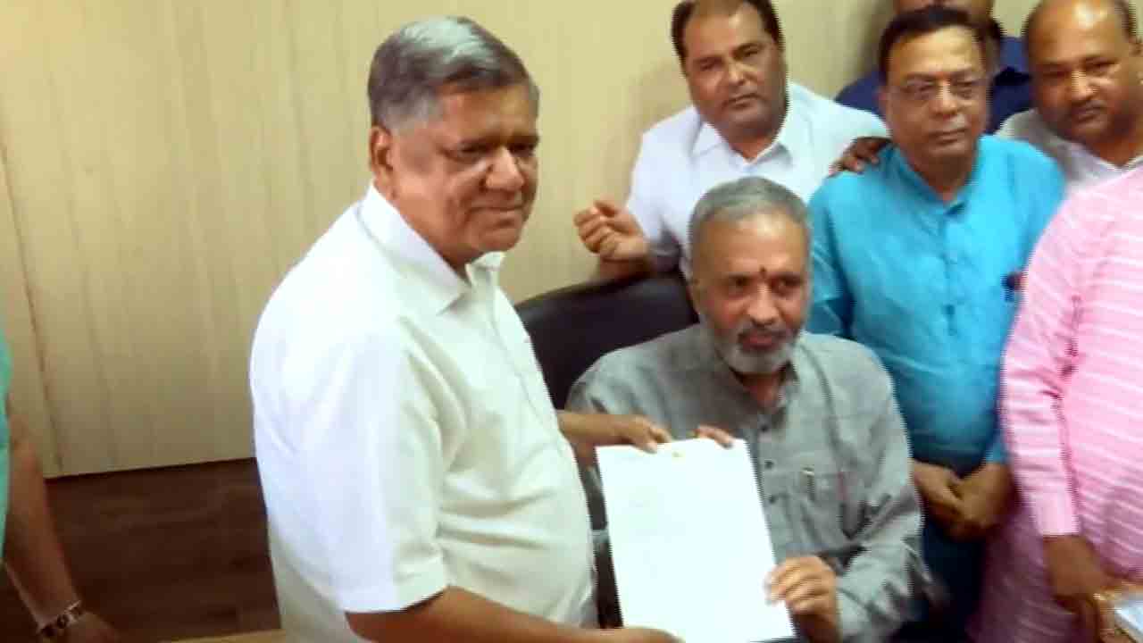 Jagadish Shettar | కర్ణాటకలో బీజేపీకి షాక్‌.. మాజీ సీఎం రాజీనామా