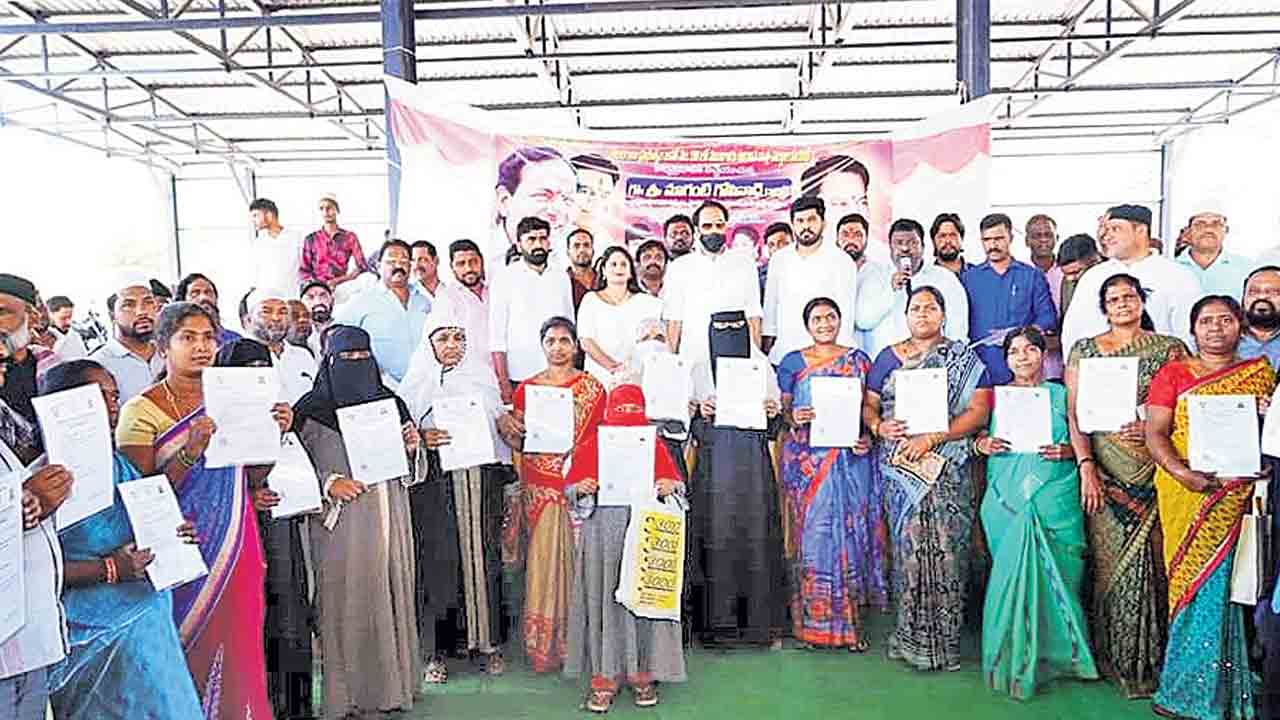 సాకారమైన దశాబ్దాల కల