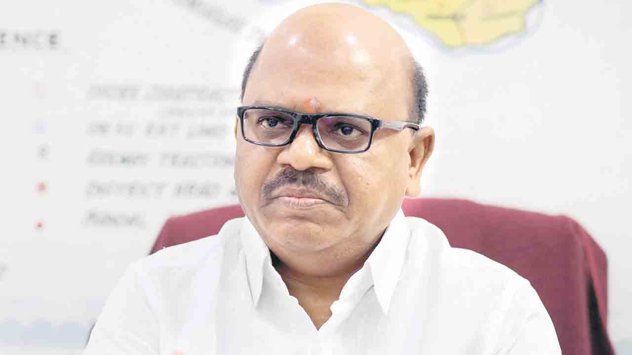 నడి ఎండకాలంలోనూ నిరంతర కరెంటు