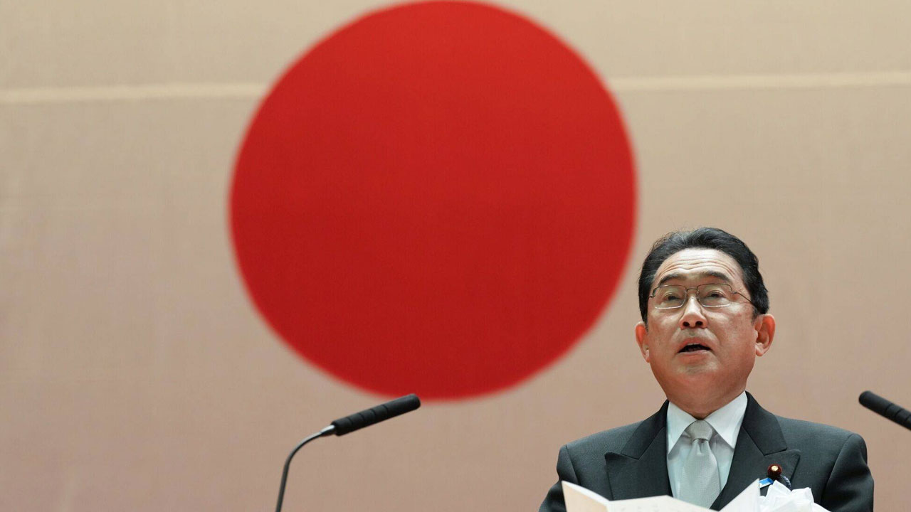 Japan PM Kishida: జ‌పాన్ ప్ర‌ధానిపై బాంబు దాడి.. కిషిదాకు త‌ప్పిన ముప్పు