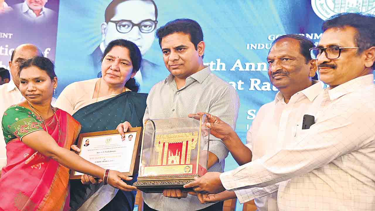 తెలంగాణలో విప్లవాత్మక ప్రగతి