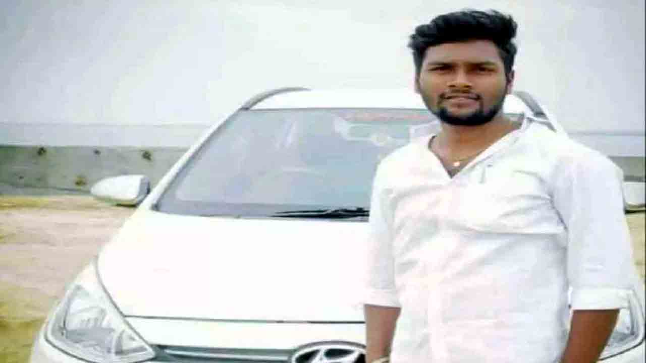 Mancherial | ప్రేమ పేరుతో వివాహితకు కాల్స్‌, మెసేజ్‌లు.. యువకుడి గొంతు కోసి.. బండరాయితో మోది చంపేసిన కుటుంబం