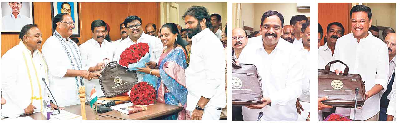 నూతన ఎమ్మెల్సీల పదవీ ప్రమాణం