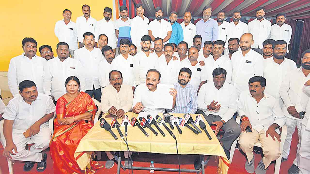 అబద్ధాల్లో.. బాద్ షా