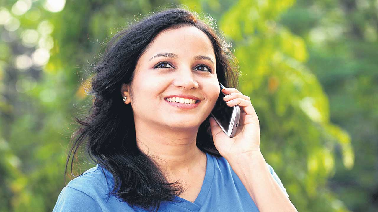 Mobile Phone | మొదటి మొబైల్‌ కాల్‌కు 50 ఏండ్లు పూర్తి