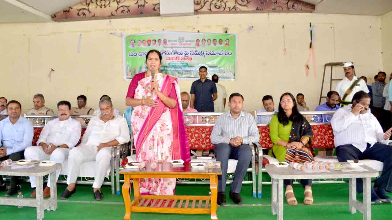 Grain | ప్రతి ధాన్యం గింజను కొంటాం : ఎమ్మెల్యే పద్మా దేవేందర్‌ రెడ్డి