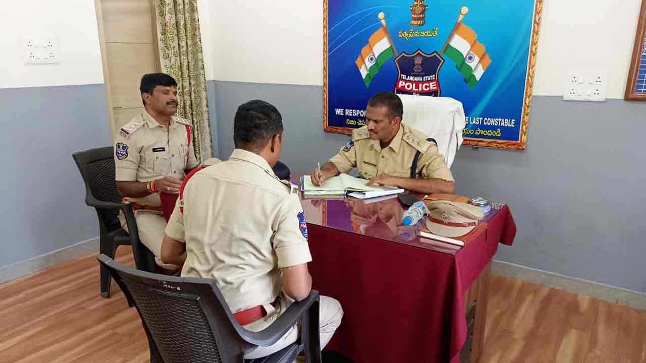 విధులపై నిర్లక్ష్యం వహించొద్దు