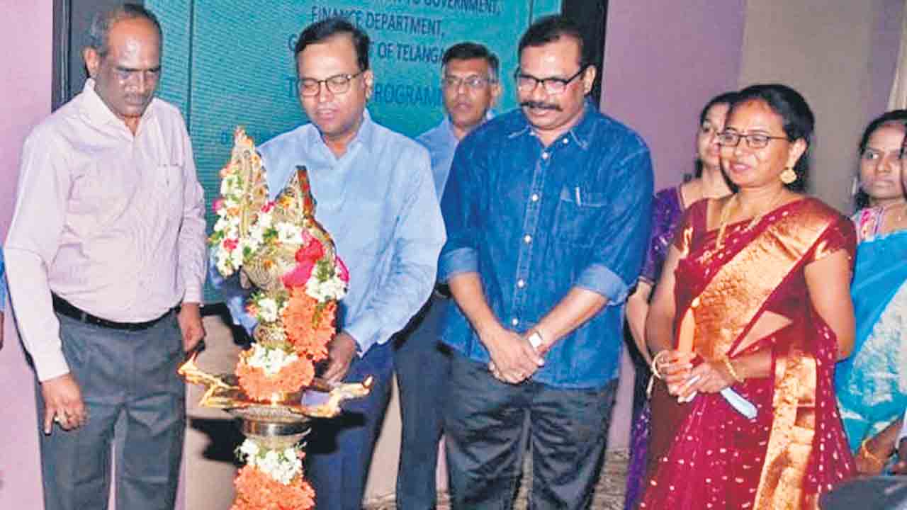 ఆర్థికంలో వర్క్స్‌ అకౌంట్స్‌ కీలకం: రామకృష్ణారావు