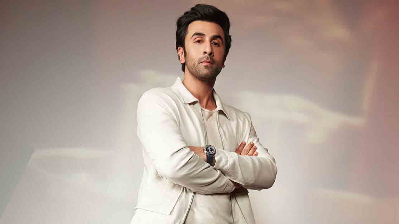 Ranbir Kapoor |  అందులో కొత్తదనం ఏముంటుంది.. రీమేక్‌లపై బాలీవుడ్ నటుడు రణ్‌బీర్‌ కపూర్ ఇంట్రెస్టింగ్‌ కామెంట్స్‌