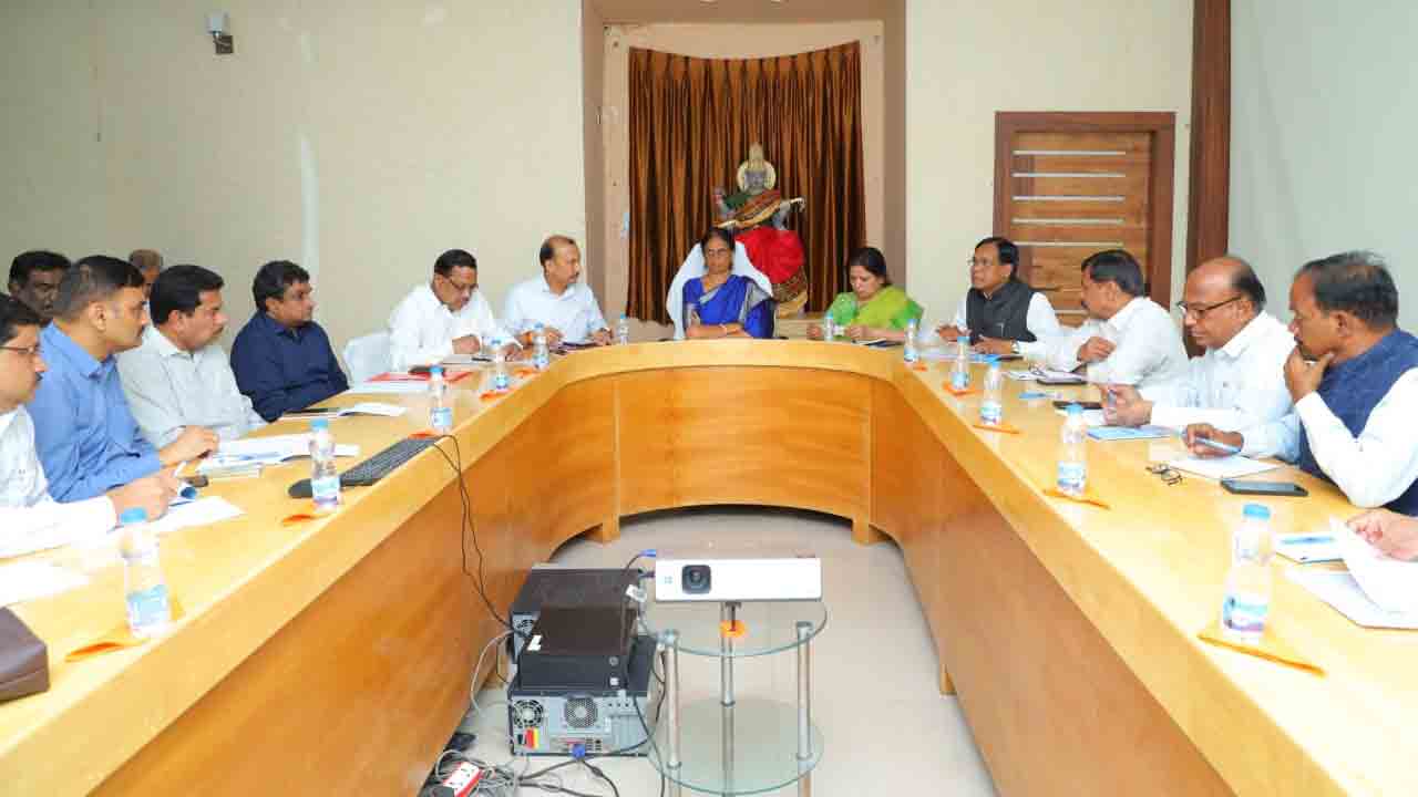 TS CETs | రాష్ట్ర ఉమ్మ‌డి ప్ర‌వేశ ప‌రీక్ష‌ల‌పై మంత్రి స‌బితా ఇంద్రారెడ్డి స‌మీక్ష‌