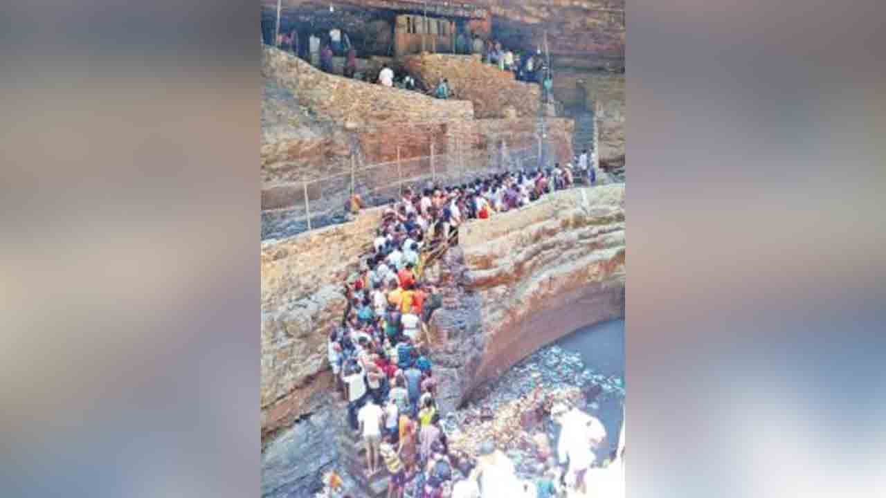 Saleshwaram | న‌ల్ల‌మ‌ల అడ‌వుల్లోని స‌లేశ్వ‌రం జాత‌ర‌లో విషాదం