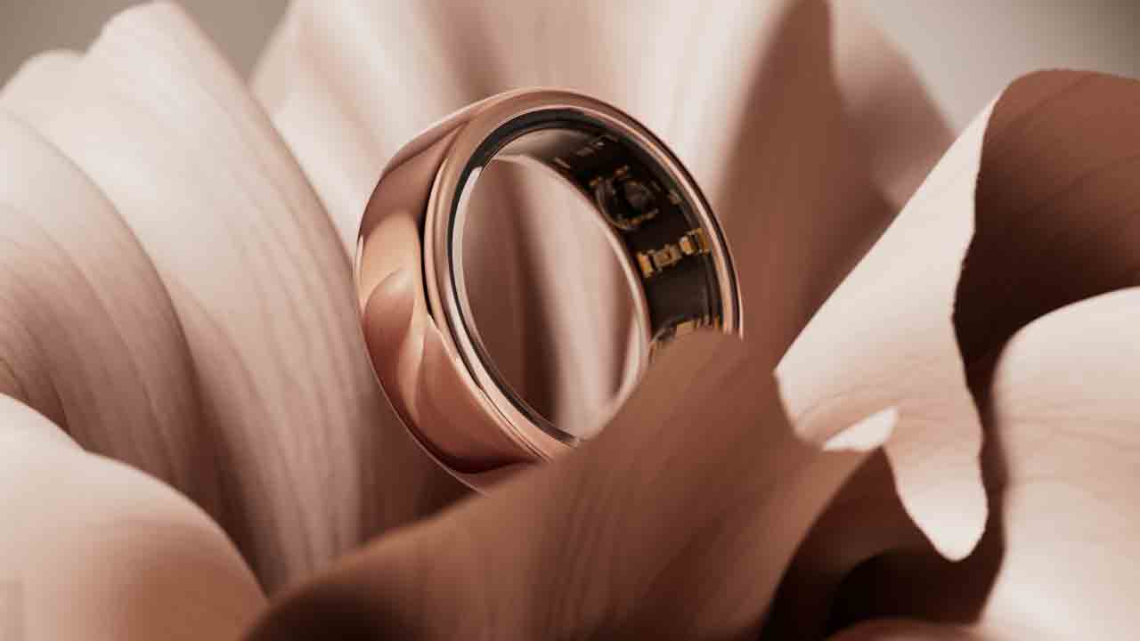 Naya Mall |ఈ స్మార్ట్‌ రింగ్‌ మీ హార్ట్‌ రేట్‌ కూడా చెప్పేస్తుంది