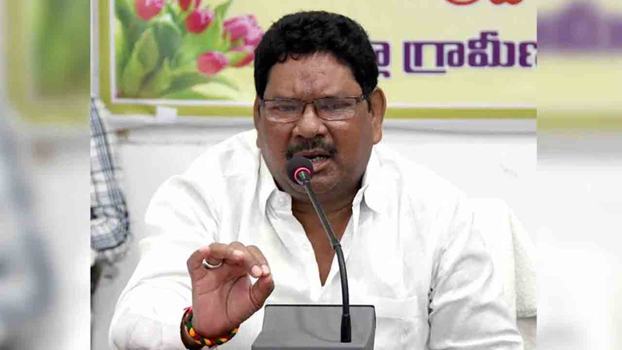 Soyam Bapu Rao | ఆంధ్రాను చూస్తే కానీ.. ఇక్కడ అభివృద్ధి కనిపించలేదా?.. ఎంపీ సోయం బాపురావు వ్యాఖ్యలపై నెటిజన్లు ఫైర్‌