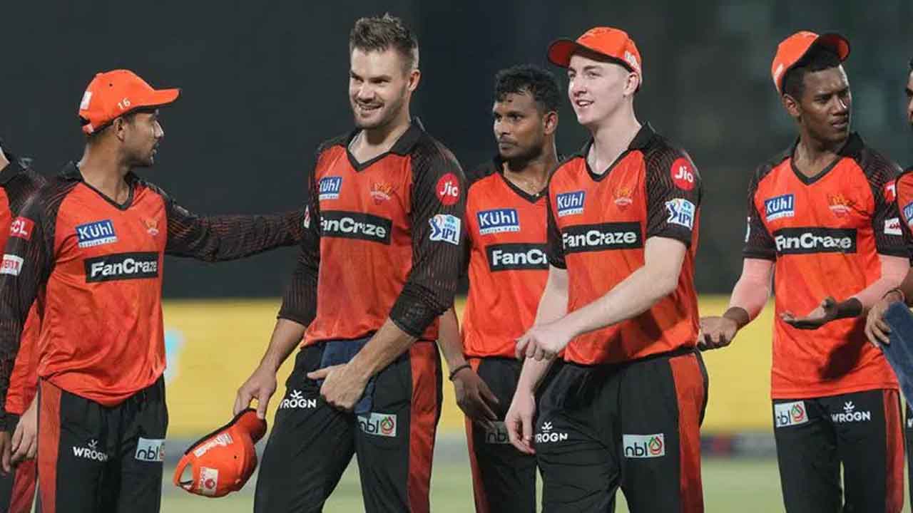 రైజర్స్‌కో గెలుపు