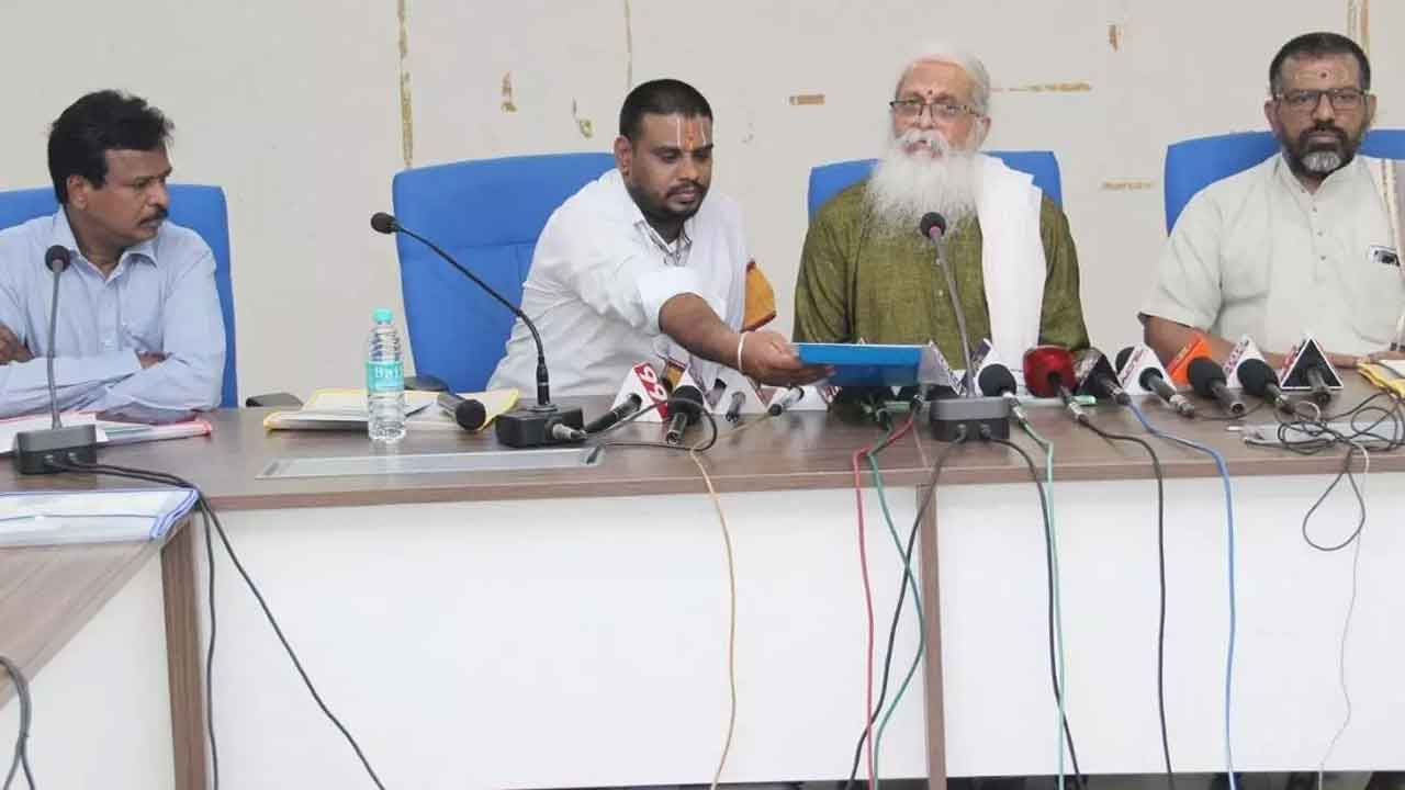 వేదాలు విజ్ఞాన భాండాగారాలు