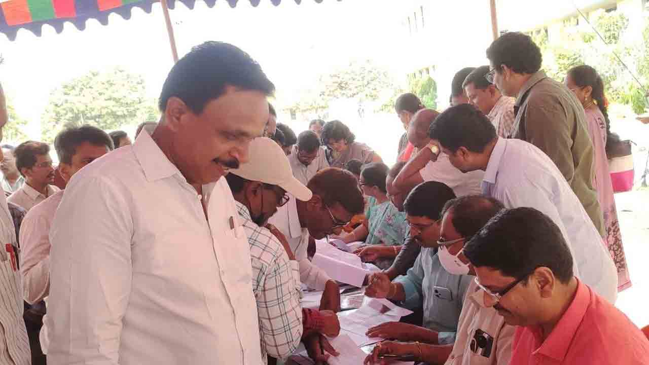 స్పాట్ స్టార్ట్