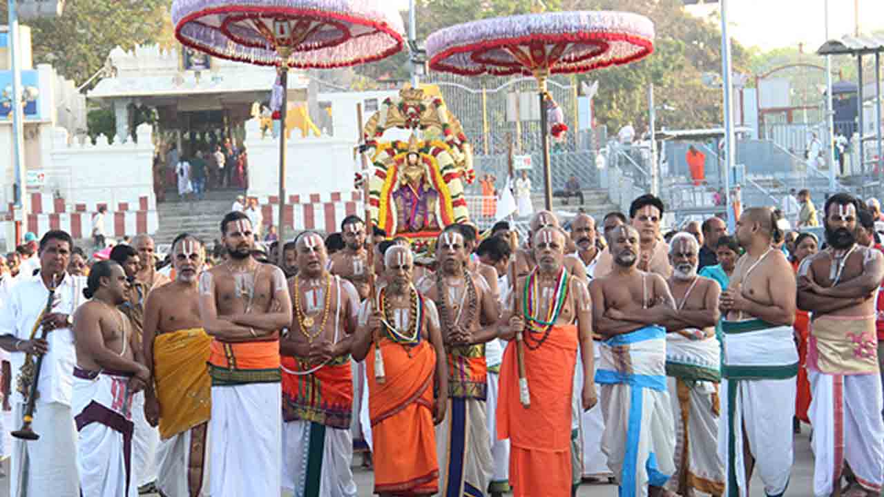 Tirumala | తిరుమలలో ఘనంగా భాష్యకారుల ఉత్సవం ప్రారంభం