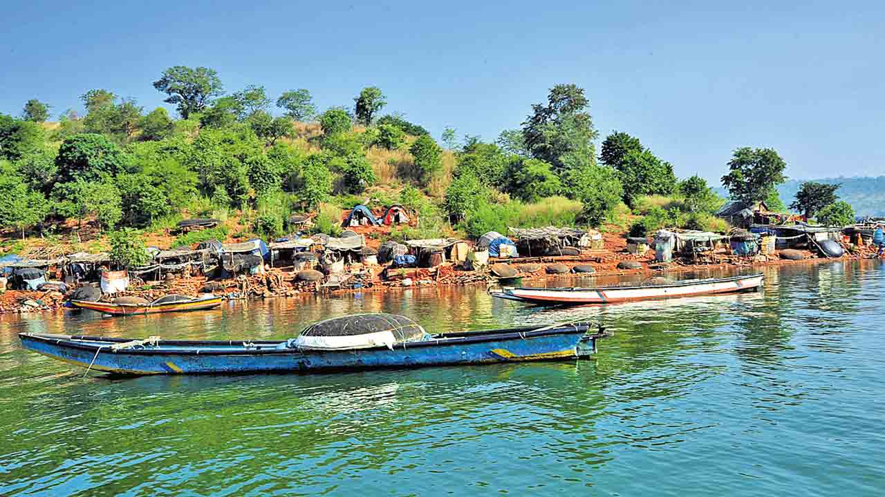 Hyderabad | హైదరాబాద్‌ నుంచి ఒక్కరోజులో తిరిగొచ్చే ఈ టూరిస్ట్‌ స్పాట్స్‌ తెలుసా !