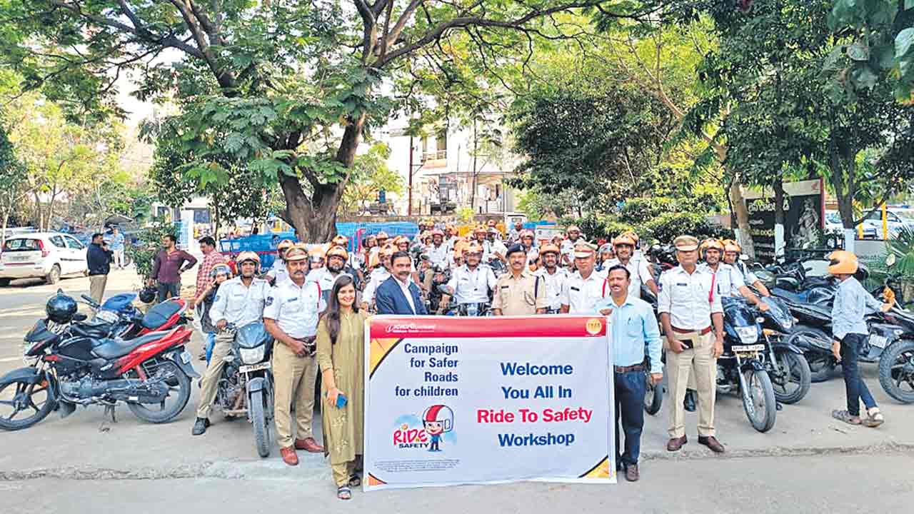 నిబంధనలు పాటిద్దాం.. ప్రాణాలు కాపాడుకుందాం