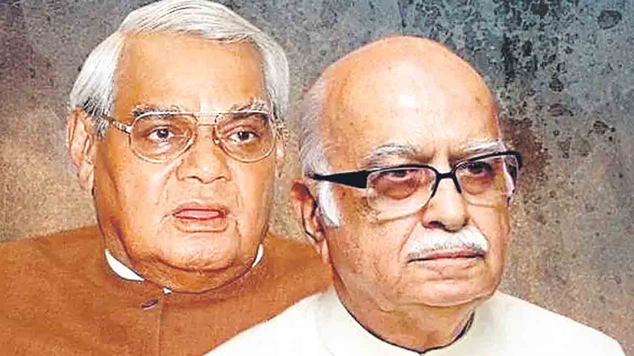 BJP | ఎట్లుండె బీజేపీ ఎట్లయింది..? వాజపేయి, అద్వానీ త్యాగాలకు విలువ లేకుండా పోయిందా?