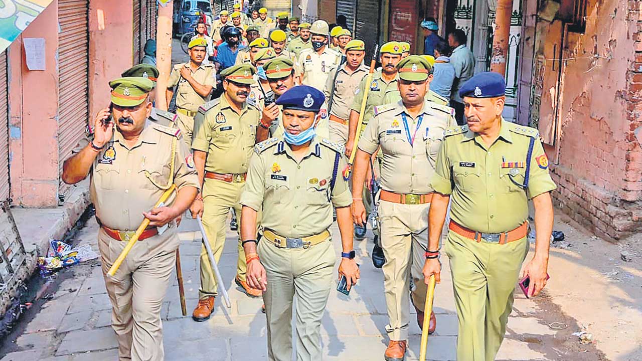 అతీక్‌ హత్యపై జ్యుడిషియల్ కమిటీ